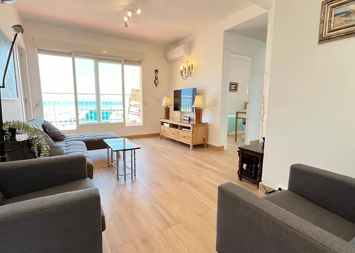 Apartamento ático Frente Al Puerto De By Elconserje *