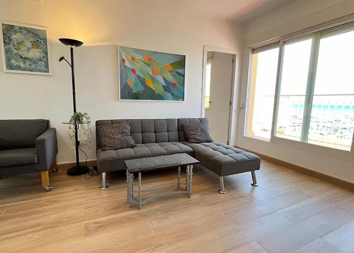 ático Frente Al Puerto De By Elconserje * Dénia