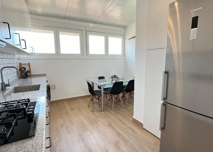 Atico Frente Al Puerto De By Elconserje Apartment *